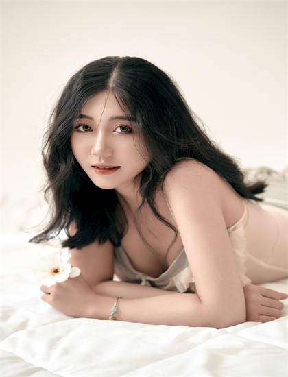 麻花特开心综艺在线观看_快播h动漫网_学生毛都没长齐免费观看